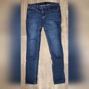 Hollister jeans size 5